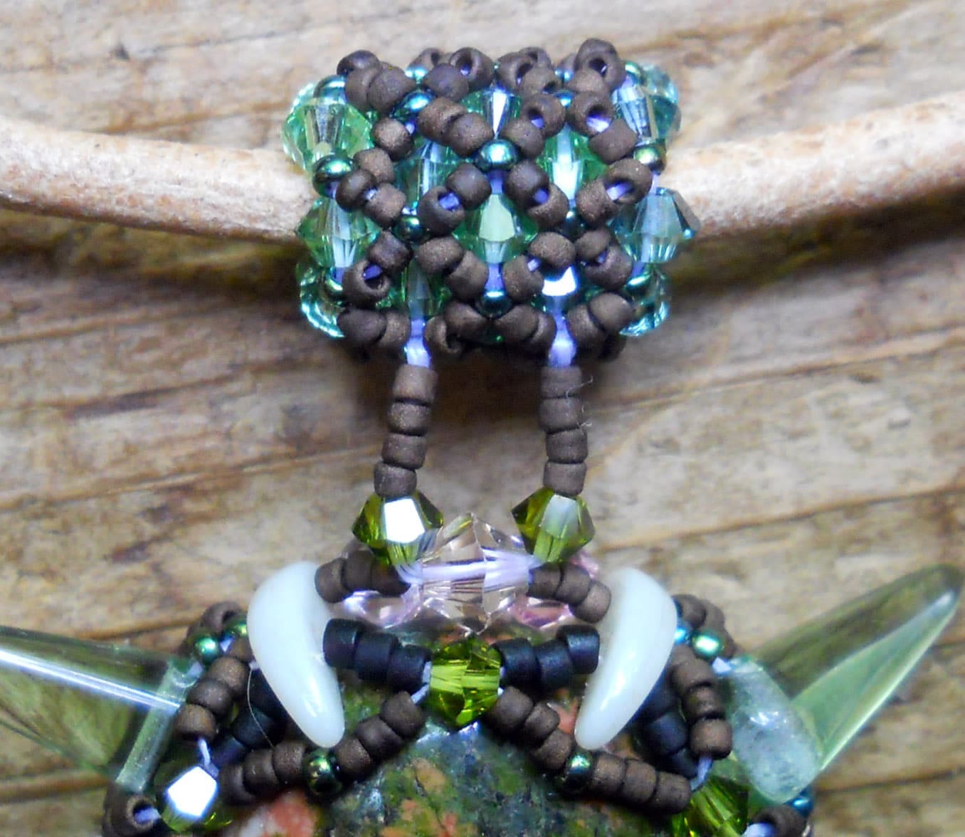 Carnivore Spike and Crescent Pendant - Image 4