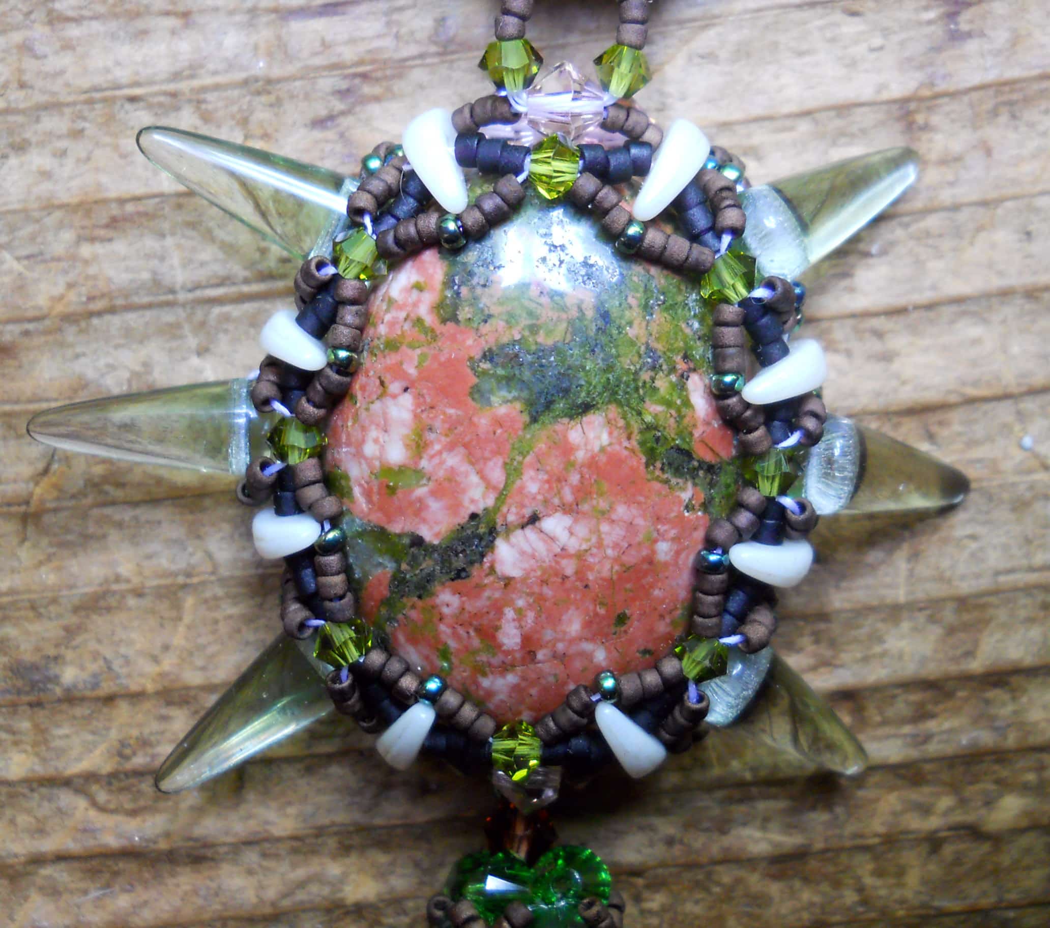 Carnivore Spike and Crescent Pendant - Image 3