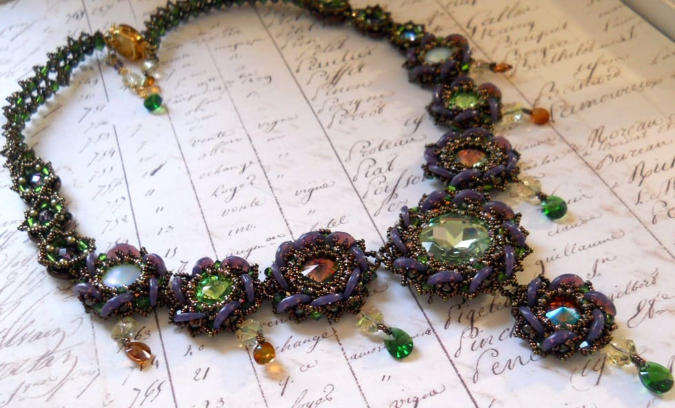 Crystal Lilies Inspired Rivoli Beaded Necklace - Image 3