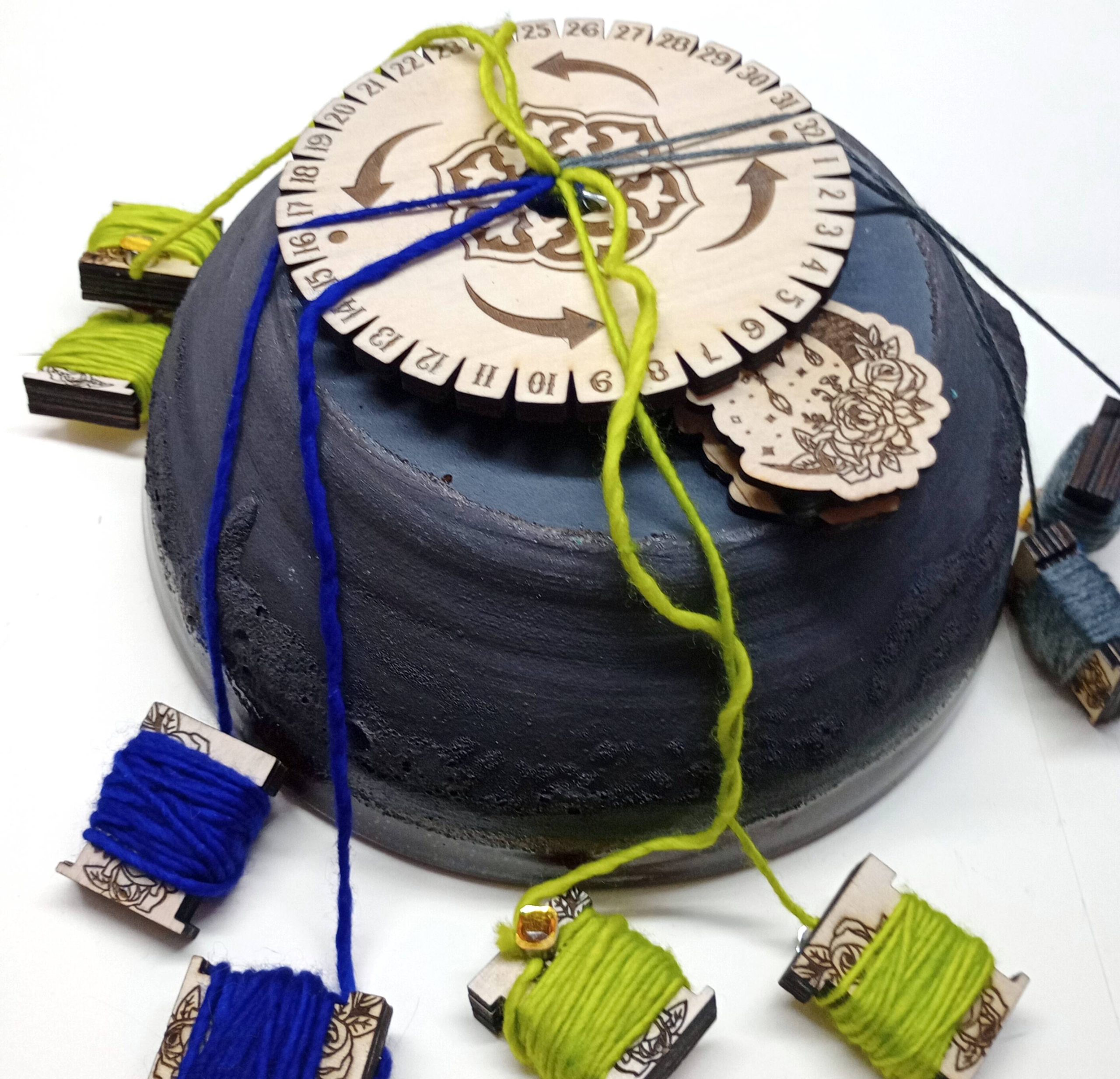 Wood cut Kumihimo Weaving Kit - Image 7